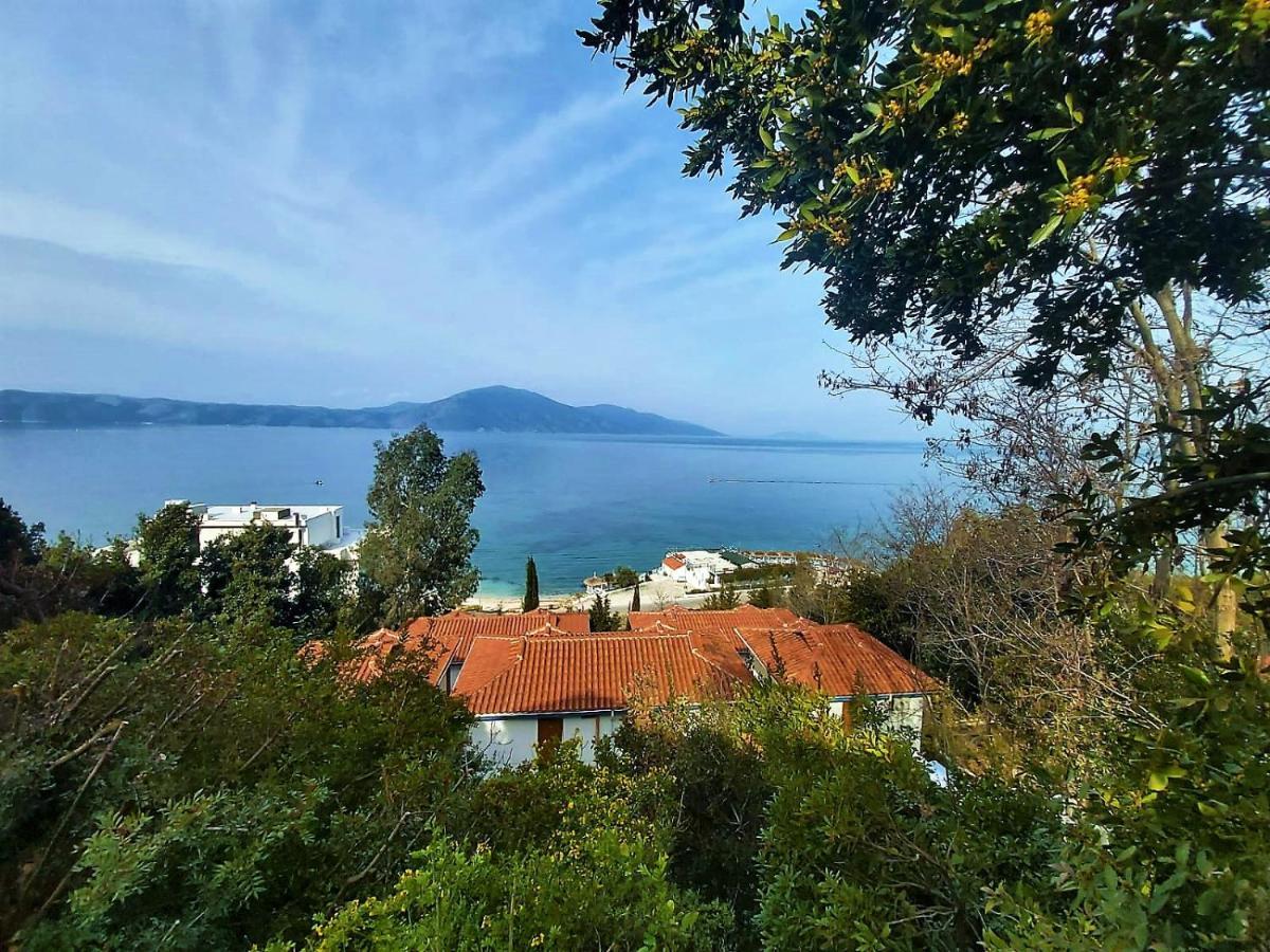 Ramo'S Green Beachside Retreat - Cozy 2 Bedroom Home Vlore Exterior photo